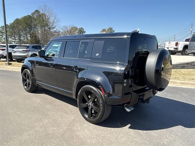 2024 Land Rover Defender Vehicle Photo in ALBERTVILLE, AL 35950-0246