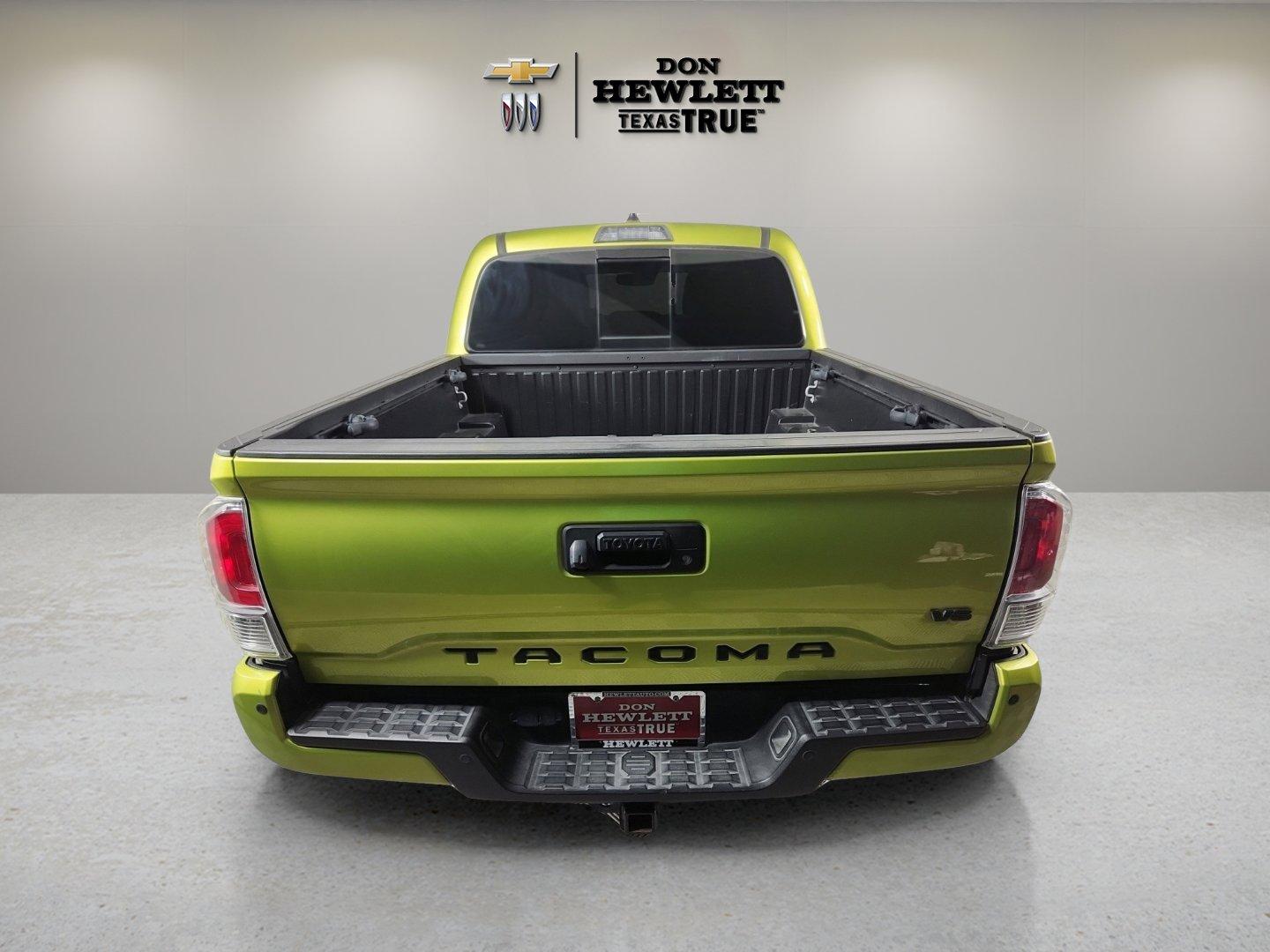 2023 Toyota Tacoma 4WD Vehicle Photo in GEORGETOWN, TX 78626-7508