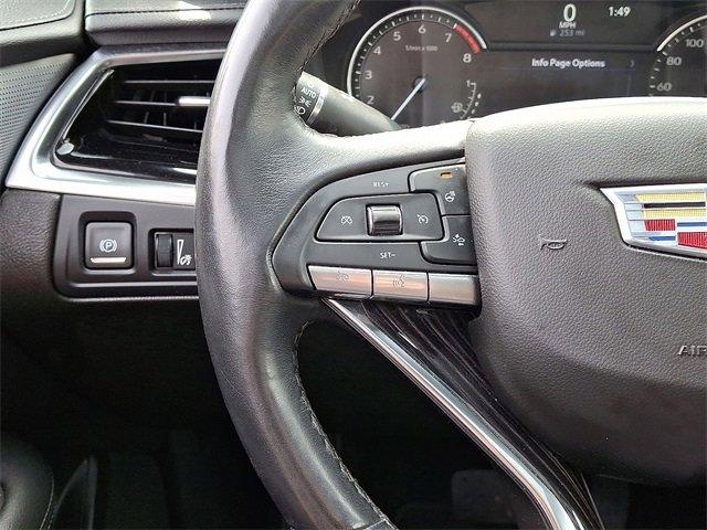 2023 Cadillac XT6 Vehicle Photo in ALLENTOWN, PA 18103-7399