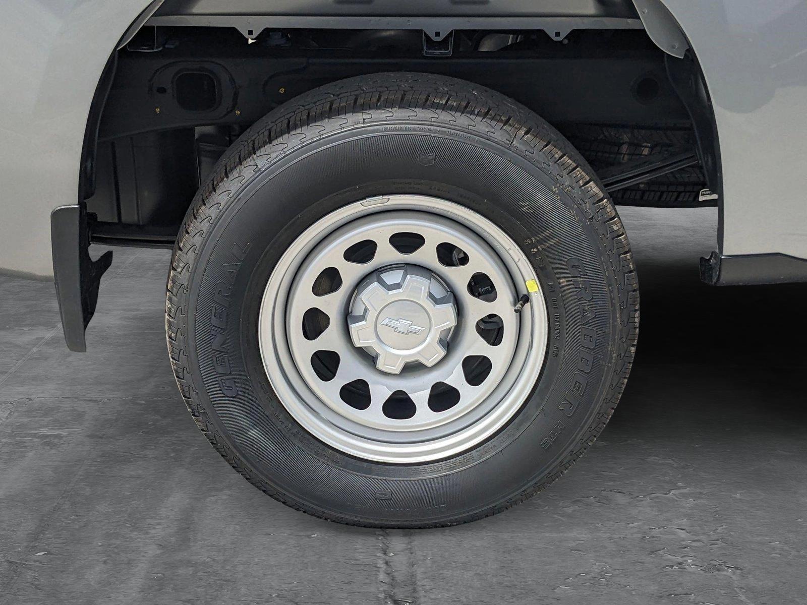 2025 Chevrolet Silverado 1500 Vehicle Photo in MIAMI, FL 33172-3015