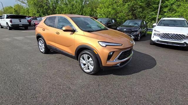 2025 Buick Encore GX Vehicle Photo in Pleasant Hills, PA 15236