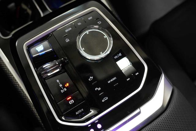 2024 BMW i7 Vehicle Photo in GRAPEVINE, TX 76051