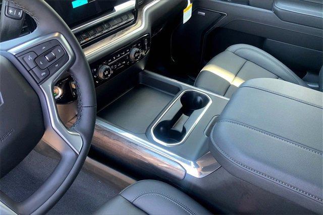 2025 Chevrolet Silverado 2500 HD Vehicle Photo in TOPEKA, KS 66609-0000