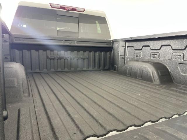 2023 GMC Sierra 1500 Vehicle Photo in GILBERT, AZ 85297-0402