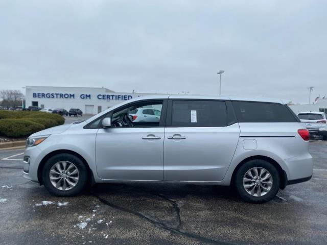2021 Kia Sedona Vehicle Photo in Oshkosh, WI 54904