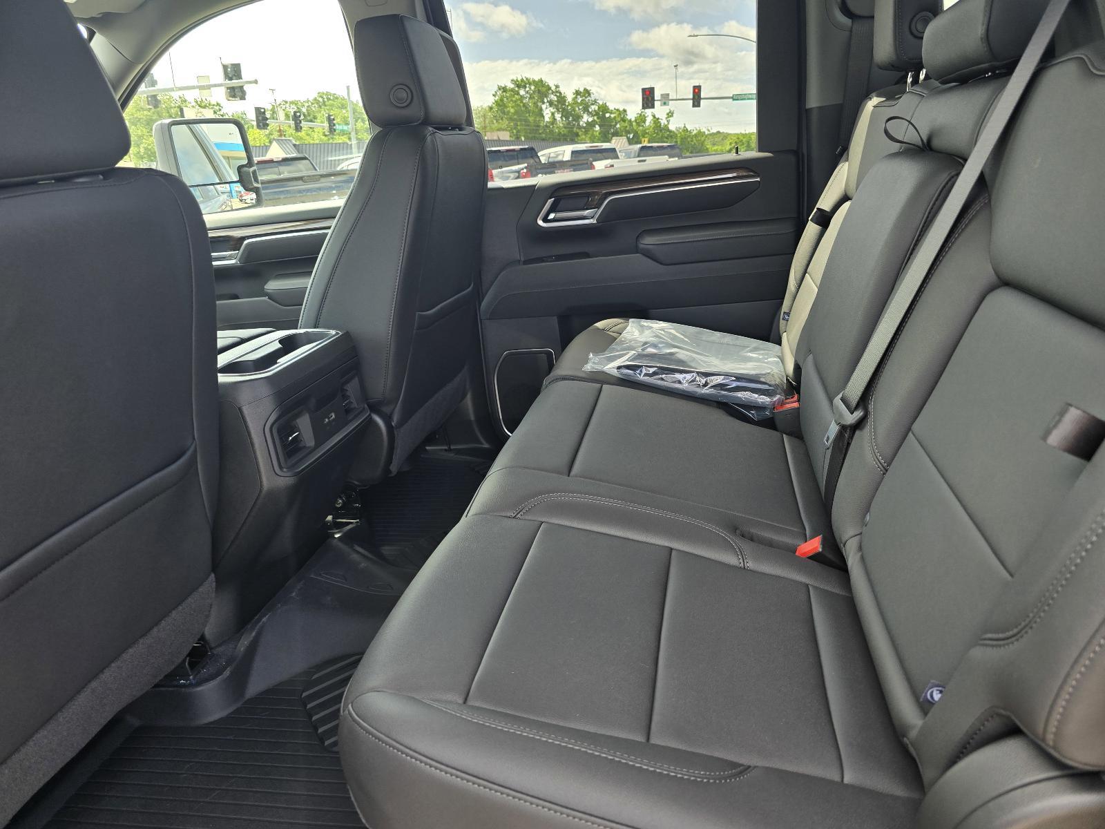 2025 Chevrolet Silverado 2500 HD Vehicle Photo in Rolla, MO 65401