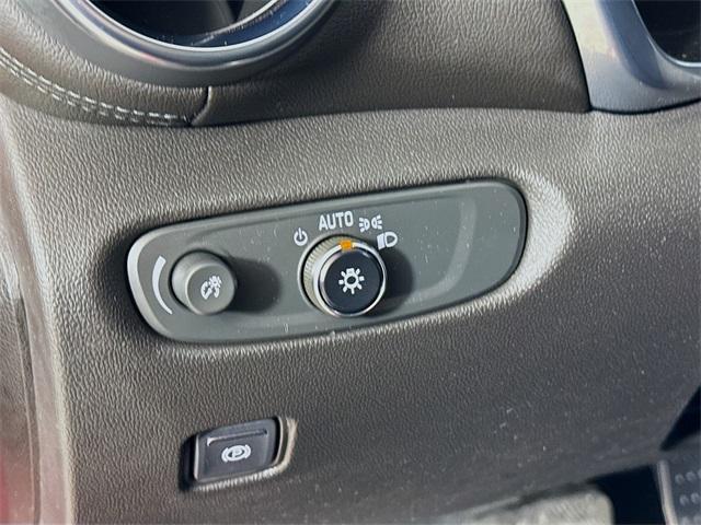 2021 Chevrolet Blazer Vehicle Photo in Everett, WA 98204