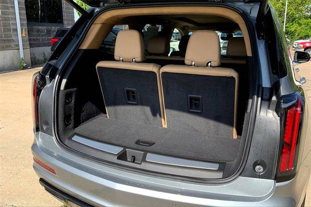 2024 Cadillac XT6 Vehicle Photo in KANSAS CITY, MO 64114-4545