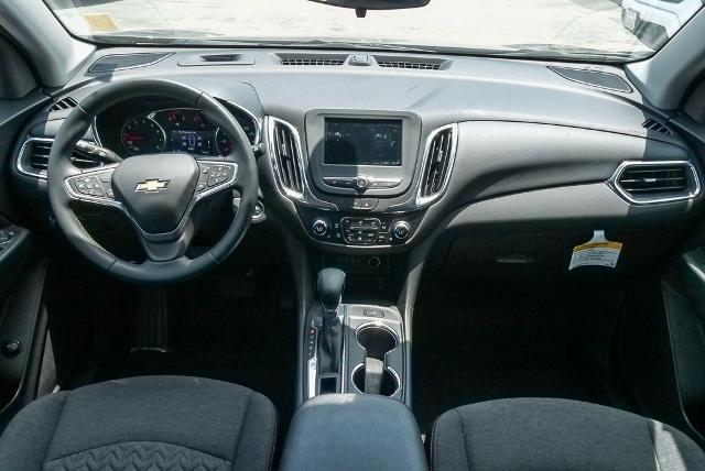 2023 Chevrolet Equinox Vehicle Photo in VENTURA, CA 93003-8585