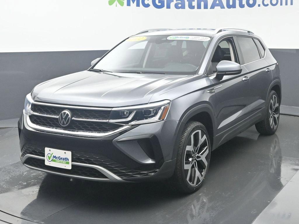 2022 Volkswagen Taos Vehicle Photo in Marion, IA 52302