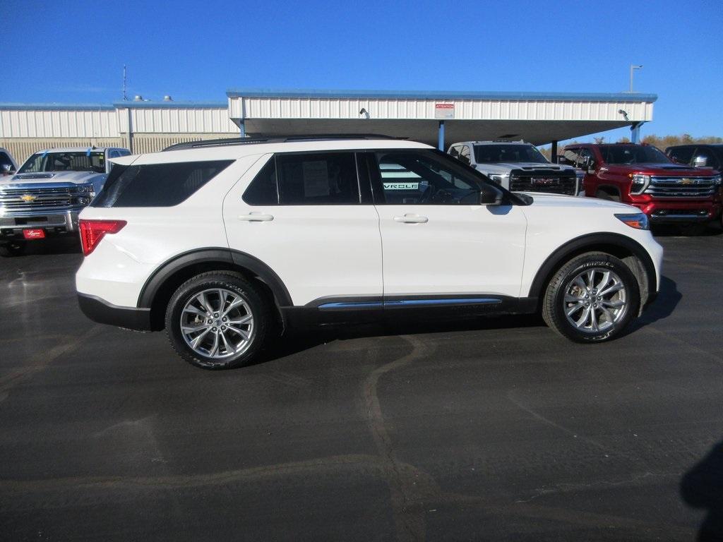 Used 2020 Ford Explorer XLT with VIN 1FMSK8DH3LGA39156 for sale in Collinsville, IL