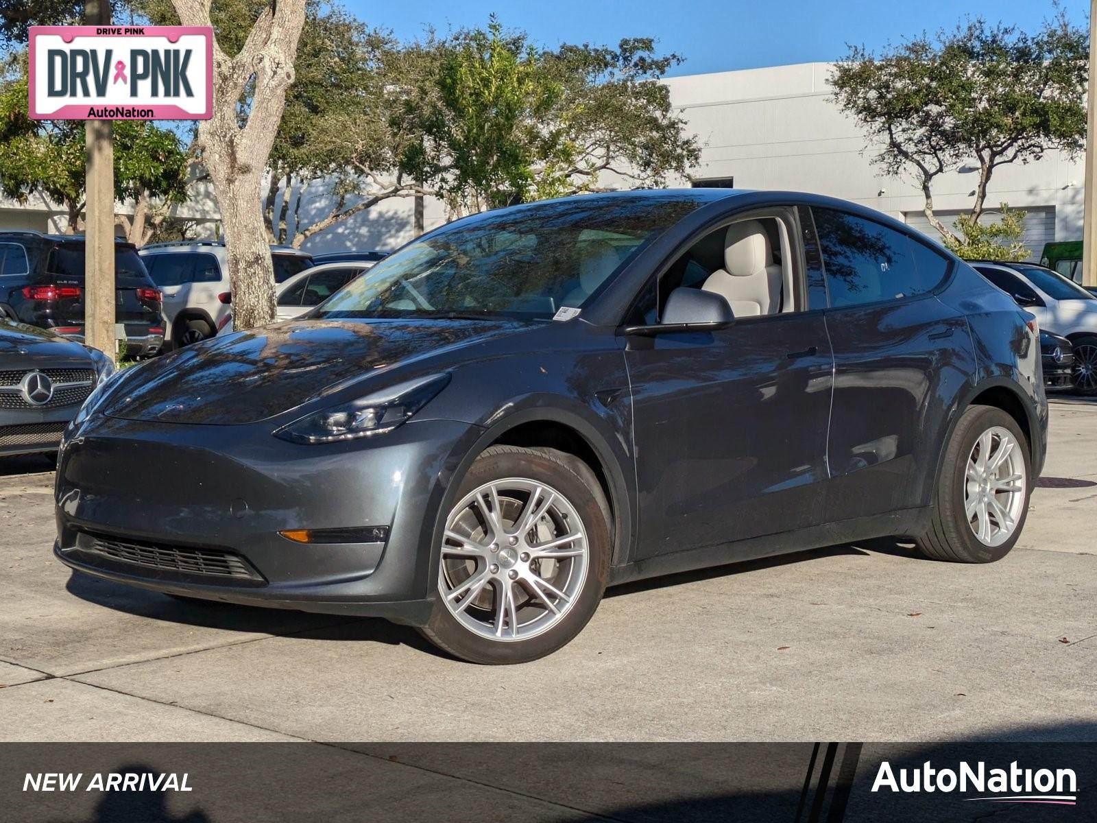 2023 Tesla Model Y Vehicle Photo in Coconut Creek, FL 33073