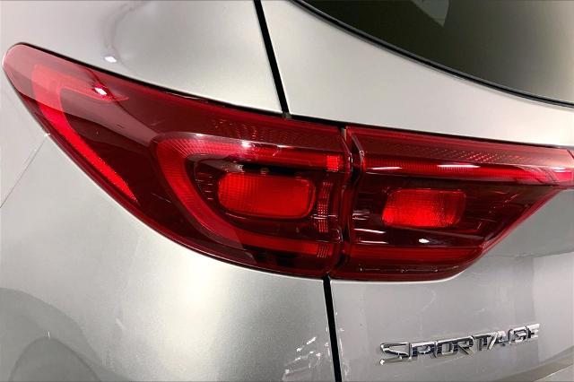 2021 Kia Sportage Vehicle Photo in Lees Summit, MO 64086