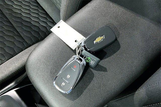 2018 Chevrolet Equinox Vehicle Photo in TOPEKA, KS 66609-0000