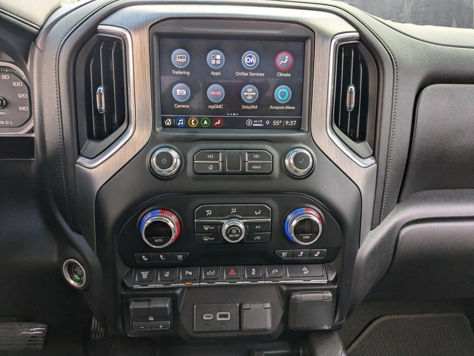 2022 GMC Sierra 3500 HD Vehicle Photo in VALENCIA, CA 91355-1705