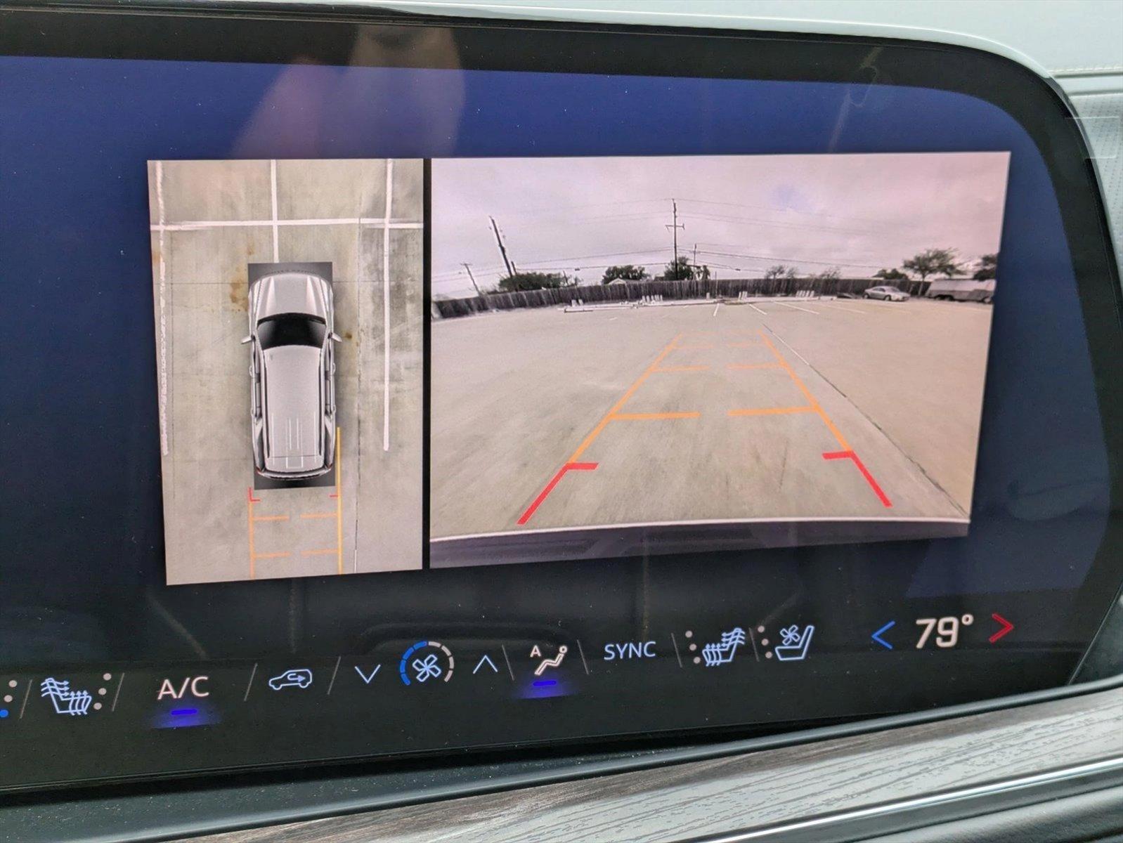 2025 Chevrolet Tahoe Vehicle Photo in CORPUS CHRISTI, TX 78412-4902