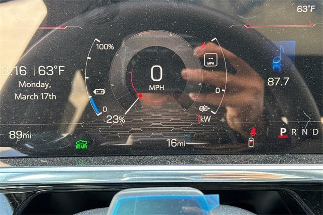 2025 GMC Sierra EV Vehicle Photo in ELK GROVE, CA 95757-8703
