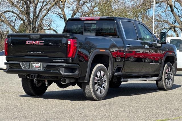 2025 GMC Sierra 2500 HD Vehicle Photo in ELK GROVE, CA 95757-8703