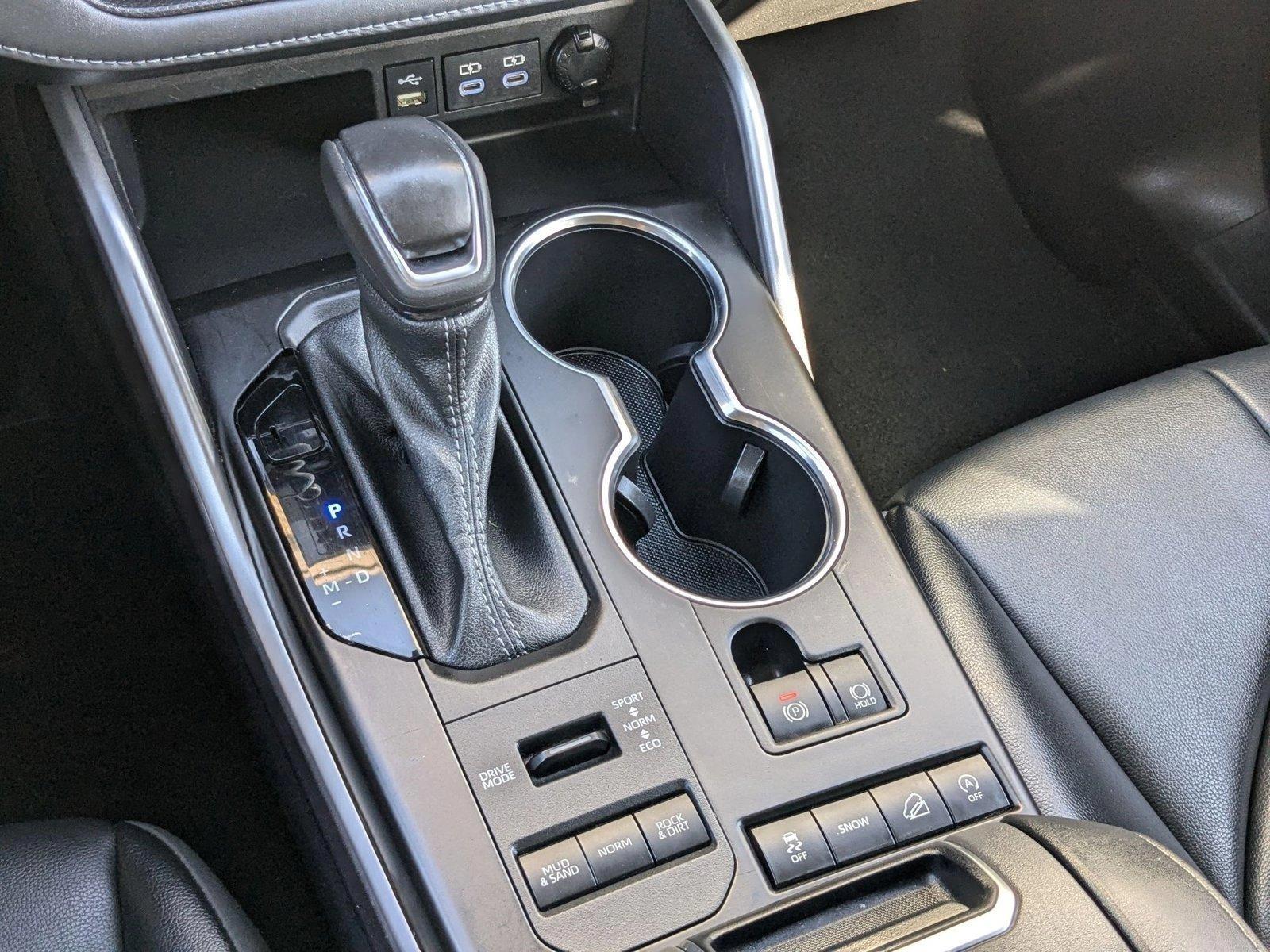 2022 Toyota Highlander Vehicle Photo in Spokane Valley, WA 99212