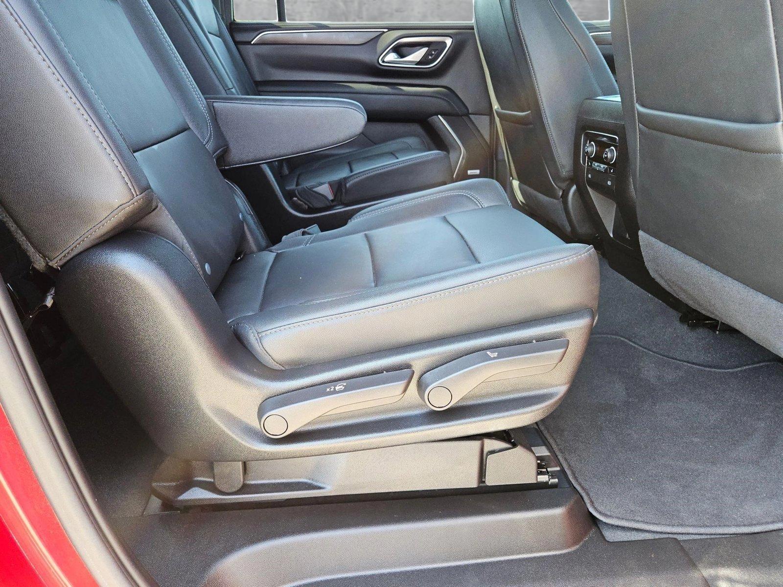 2024 Chevrolet Suburban Vehicle Photo in CORPUS CHRISTI, TX 78416-1100