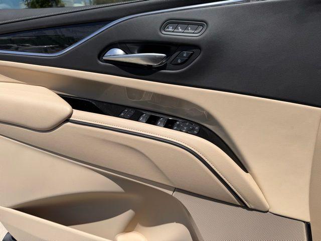 2024 Cadillac Escalade Vehicle Photo in DELRAY BEACH, FL 33483-3294