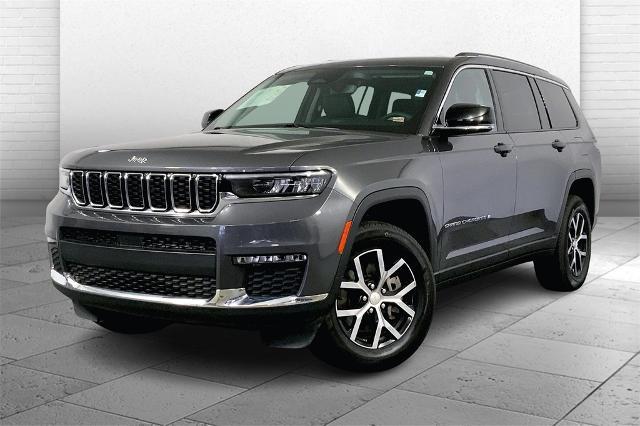 2023 Jeep Grand Cherokee L Vehicle Photo in Lees Summit, MO 64086