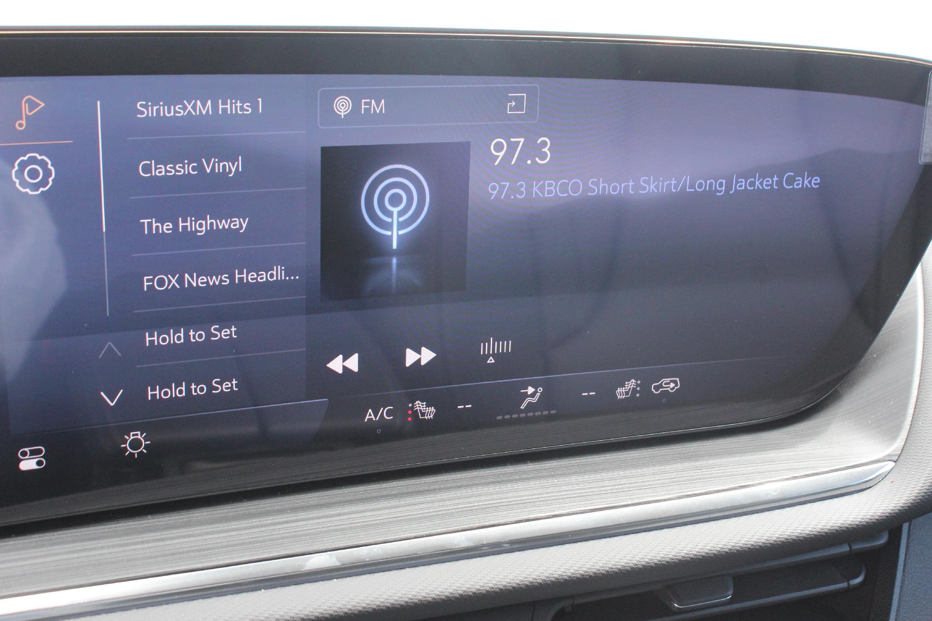 2025 Buick Envision Vehicle Photo in AURORA, CO 80012-4011