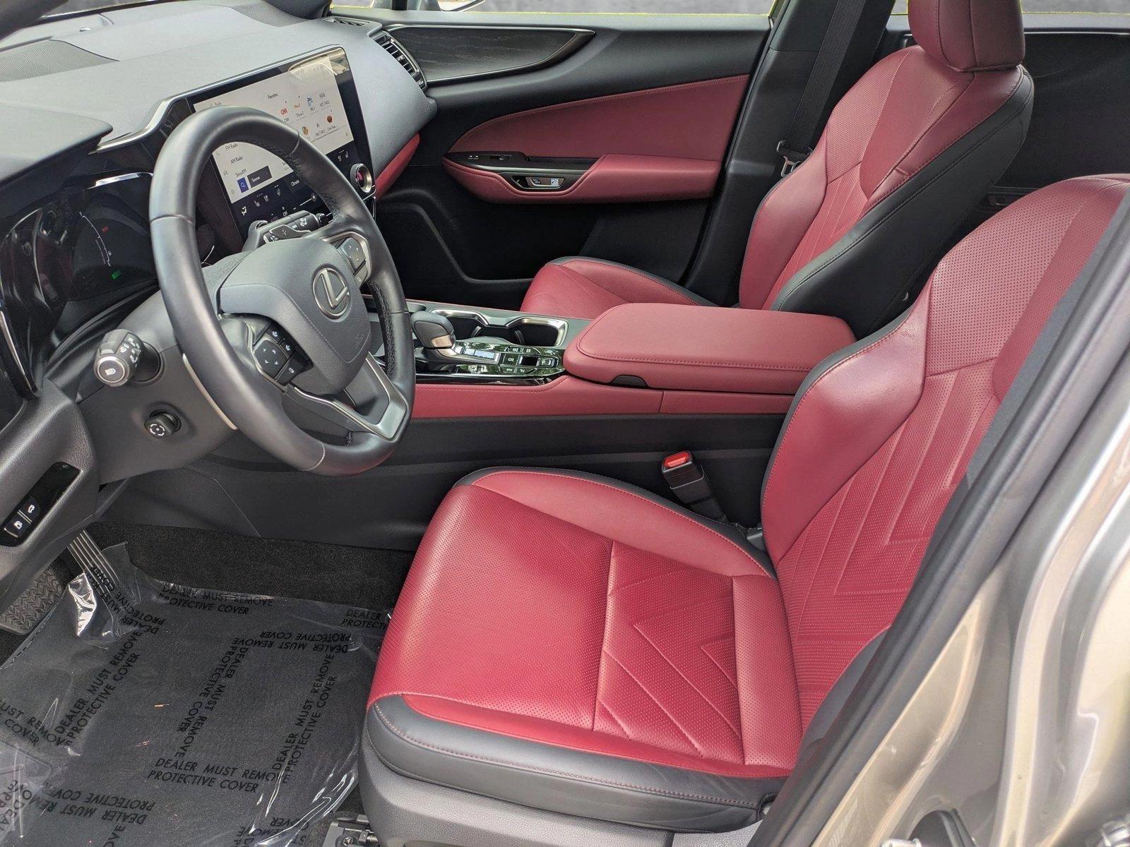 2024 Lexus NX 450h+ Vehicle Photo in Sarasota, FL 34231