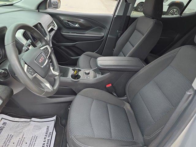 2022 GMC Terrain Vehicle Photo in Pleasant Hills, PA 15236
