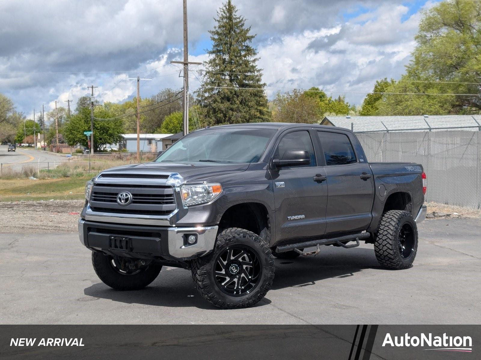 2014 Toyota Tundra 4WD Truck Vehicle Photo in Spokane Valley, WA 99212