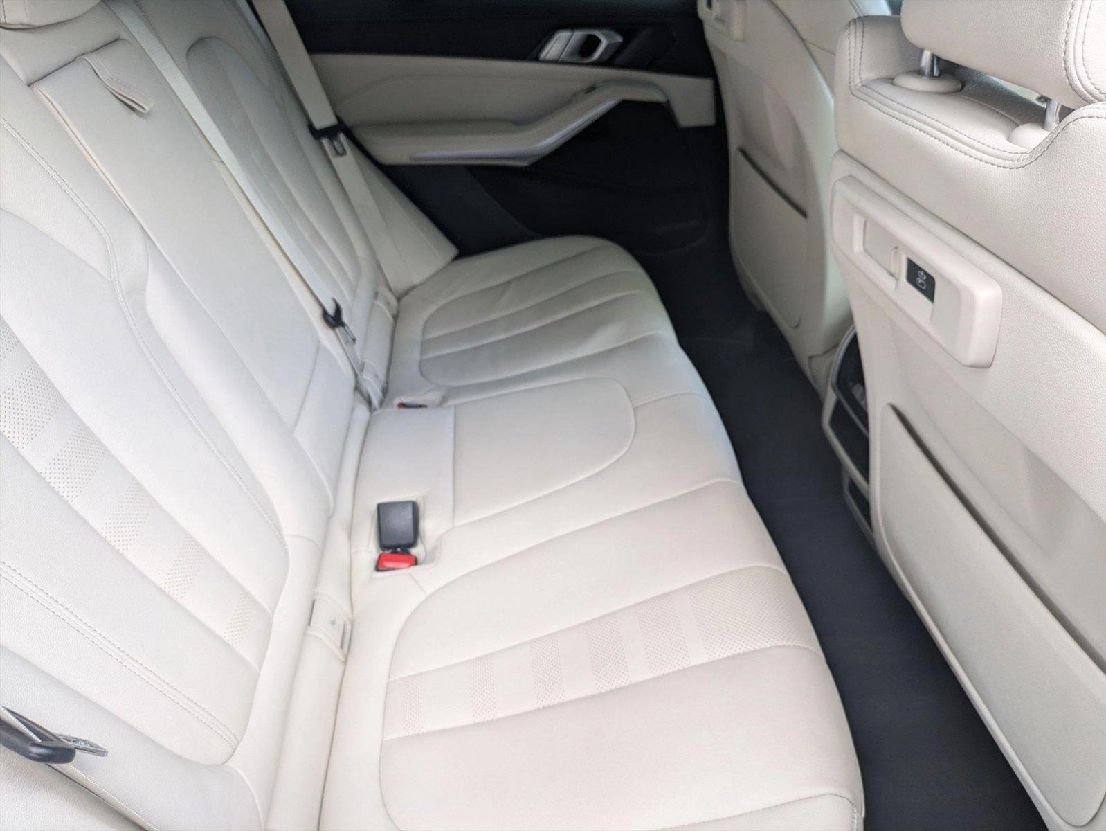 2021 BMW X5 sDrive40i Vehicle Photo in Tampa, FL 33614