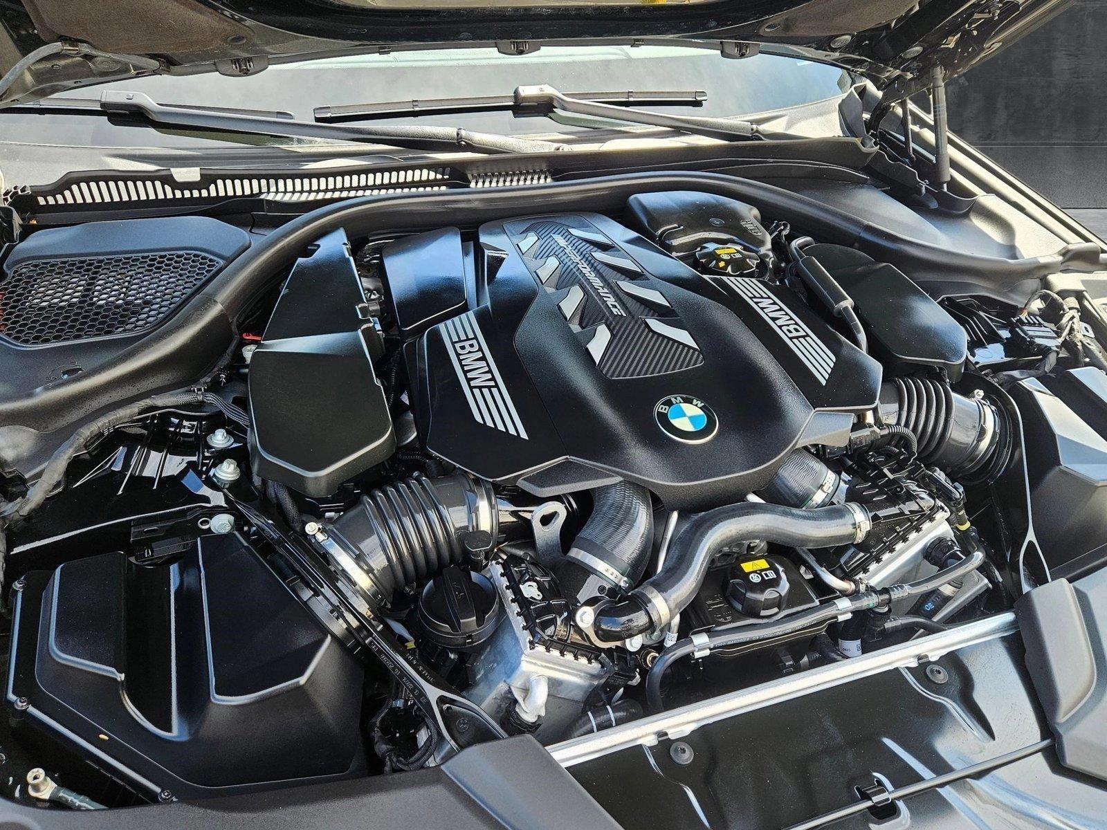 2022 BMW M550i xDrive Vehicle Photo in Valencia, CA 91355