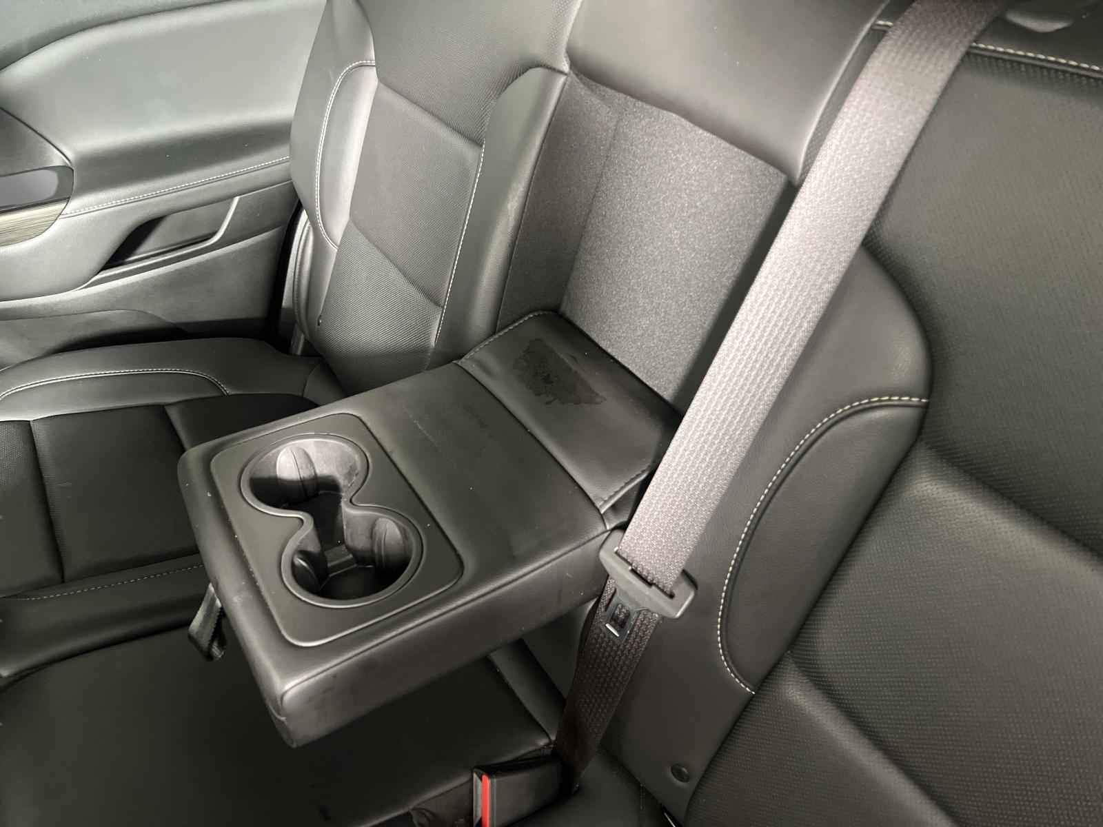 2023 GMC Acadia Vehicle Photo in GEORGETOWN, TX 78626-7508