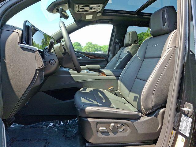 2024 Cadillac Escalade Vehicle Photo in DANBURY, CT 06810-5034