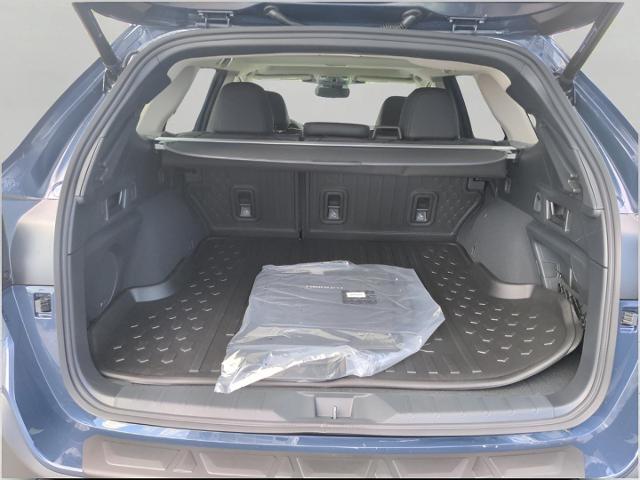 2025 Subaru Outback Vehicle Photo in Green Bay, WI 54304