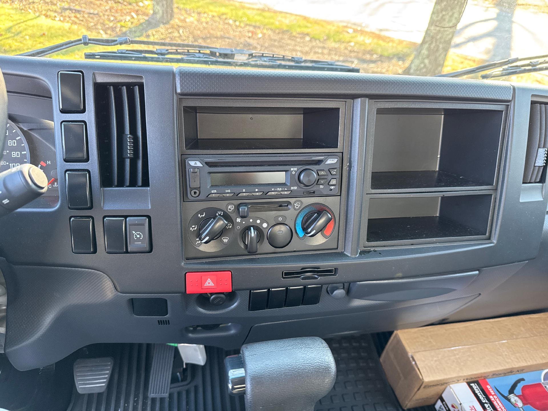 2024 Chevrolet Low Cab Forward 4500 Vehicle Photo in SOUTH PORTLAND, ME 04106-1997