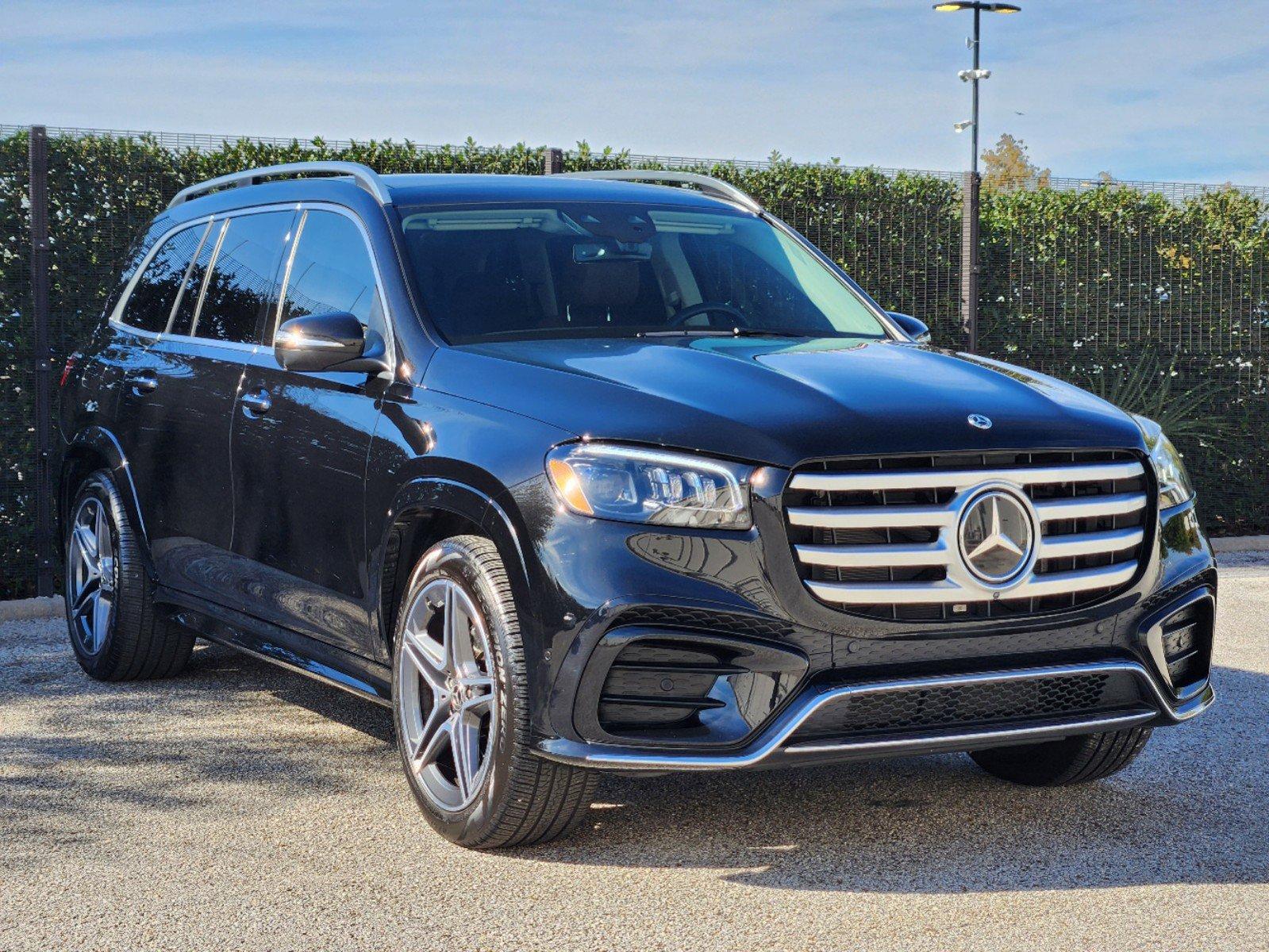 2024 Mercedes-Benz GLS Vehicle Photo in HOUSTON, TX 77079