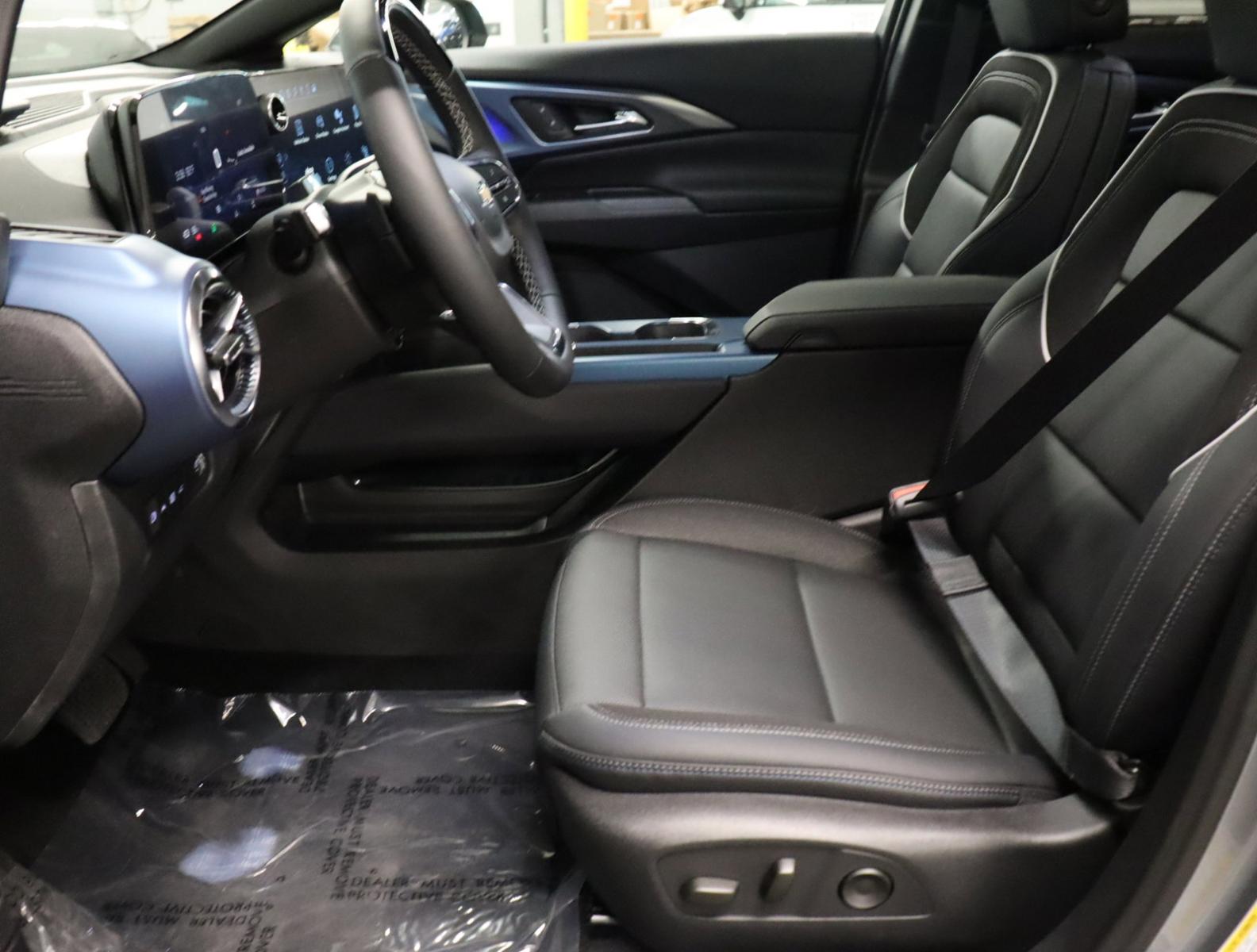 2025 Chevrolet Equinox EV Vehicle Photo in LOS ANGELES, CA 90007-3794