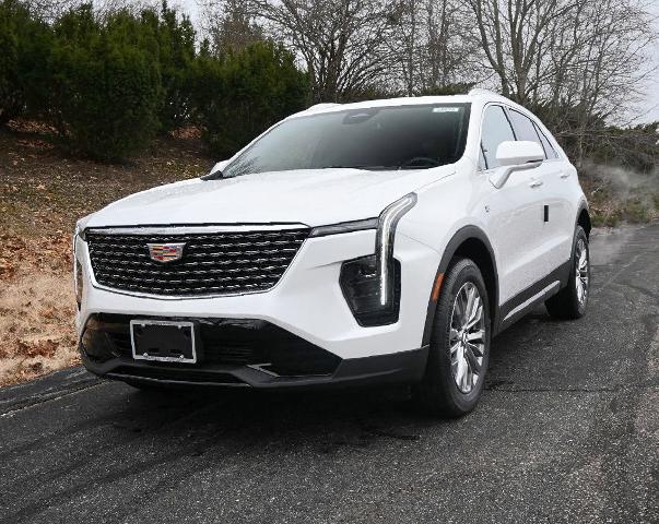 2025 Cadillac XT4 Vehicle Photo in NORWOOD, MA 02062-5222