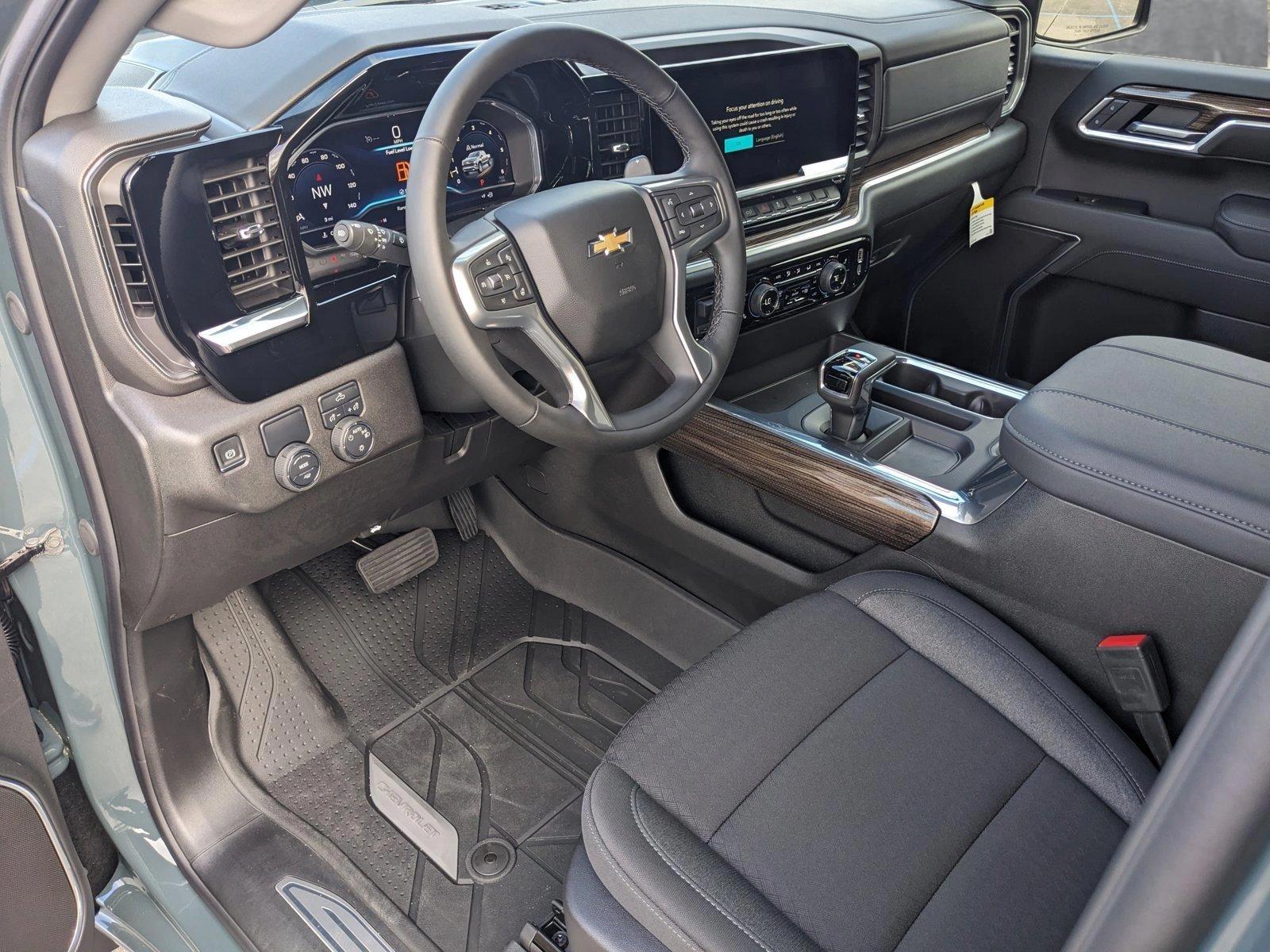 2025 Chevrolet Silverado 1500 Vehicle Photo in HOUSTON, TX 77034-5009