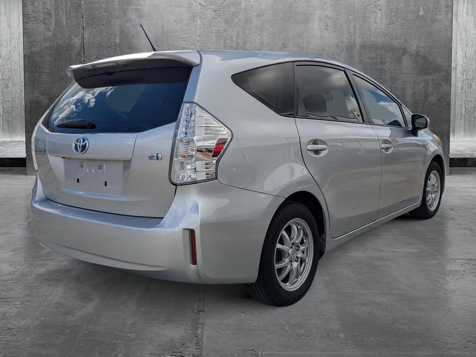 2014 Toyota Prius v Vehicle Photo in Winter Park, FL 32792