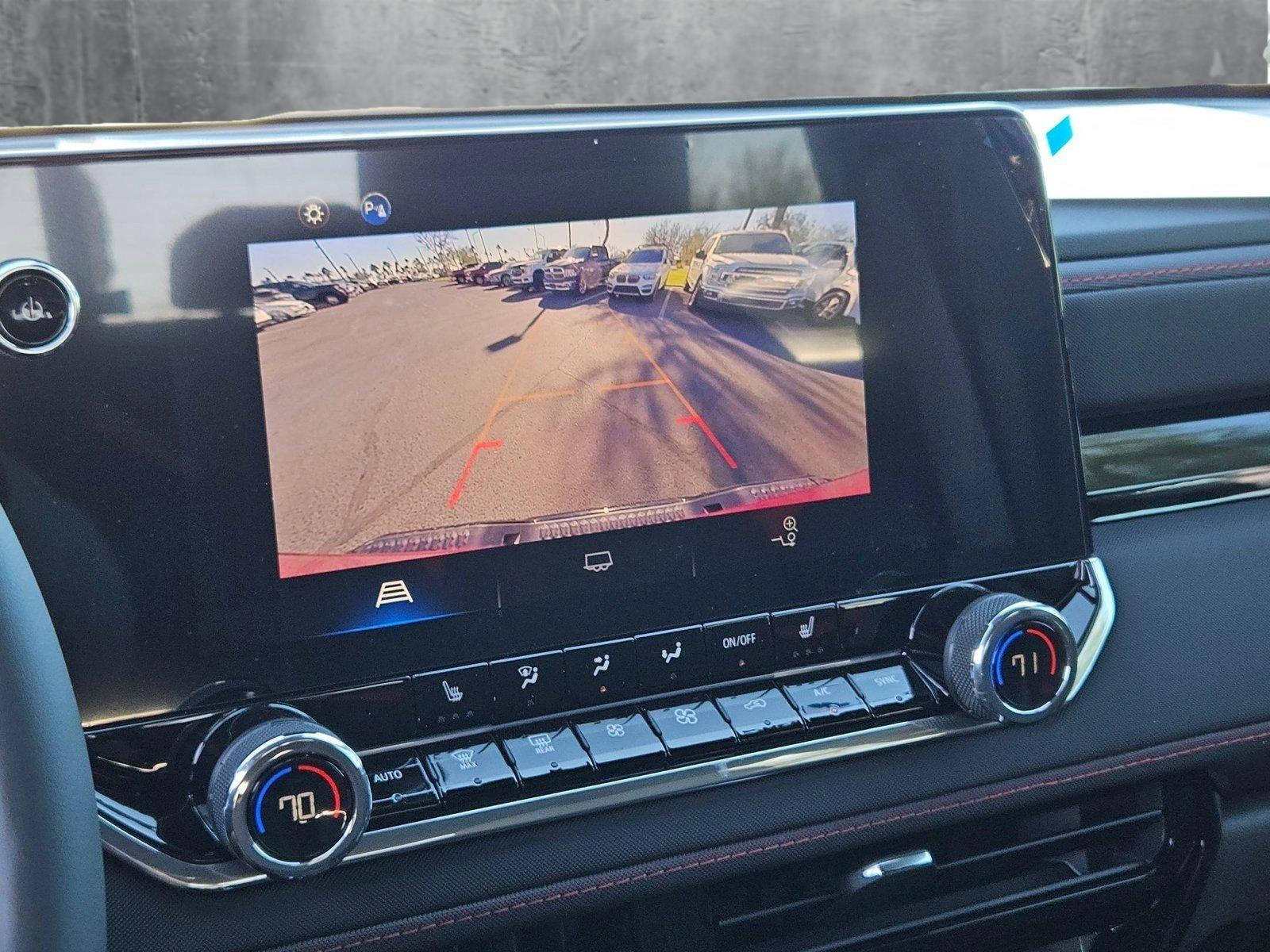 2024 Chevrolet Colorado Vehicle Photo in MESA, AZ 85206-4395