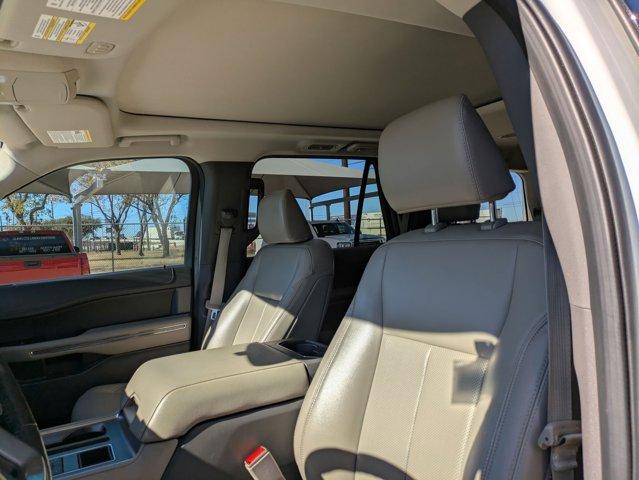 2021 Ford Expedition Vehicle Photo in SELMA, TX 78154-1460