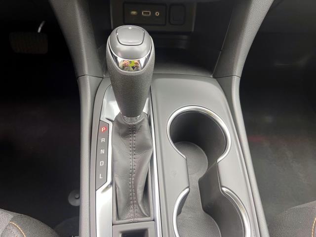 2021 Chevrolet Equinox Vehicle Photo in Roslyn, NY 11576