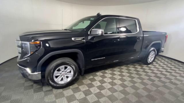 2024 GMC Sierra 1500 Vehicle Photo in ALLIANCE, OH 44601-4622