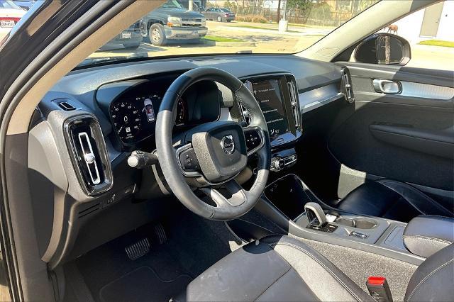 2022 Volvo XC40 Vehicle Photo in Houston, TX 77007