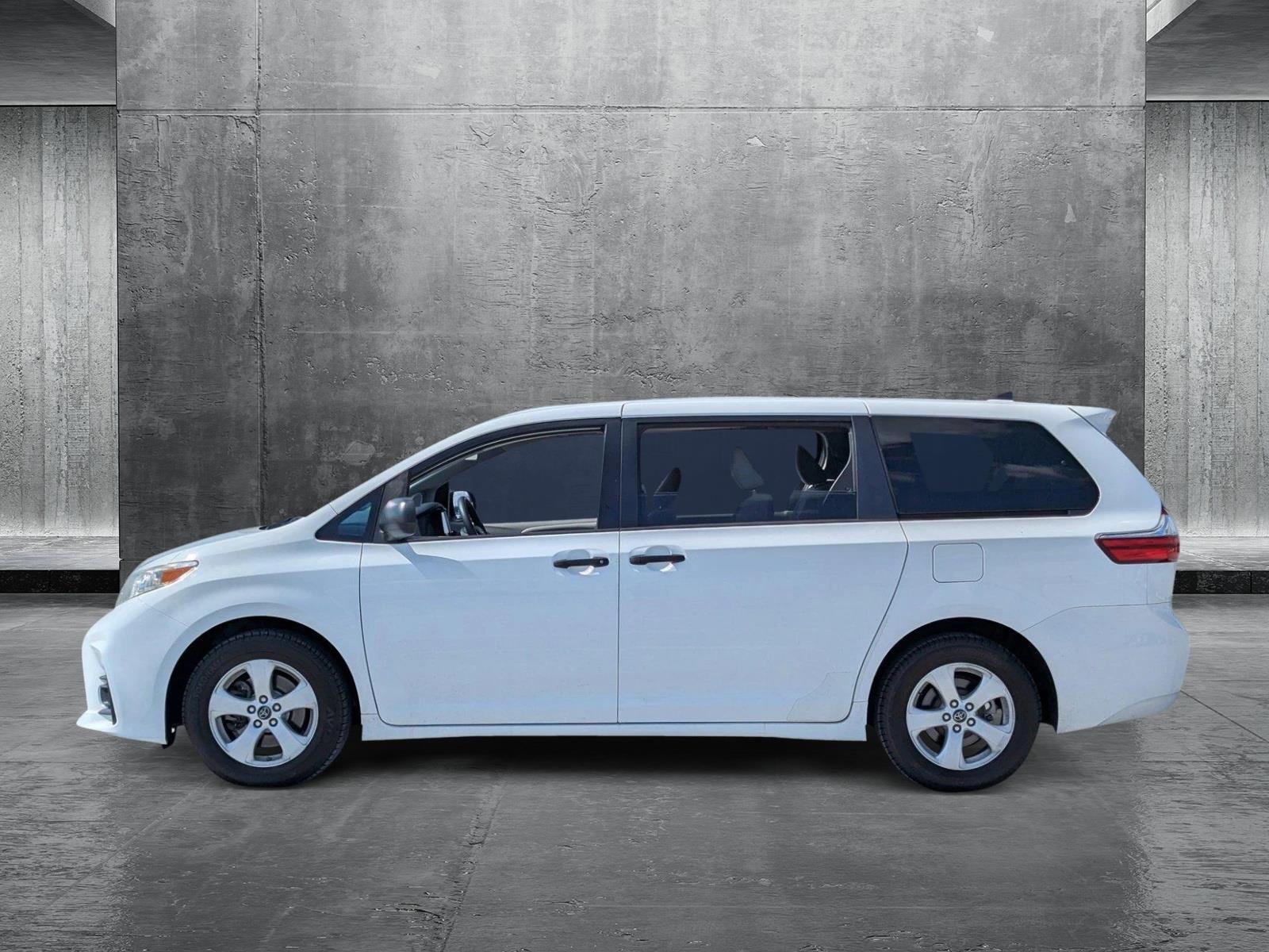 2020 Toyota Sienna Vehicle Photo in Ft. Myers, FL 33907