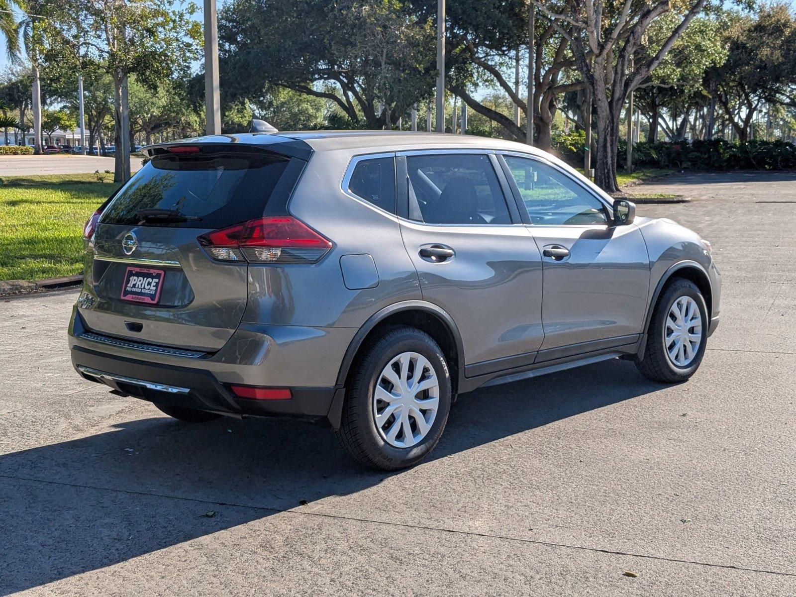 2018 Nissan Rogue Vehicle Photo in Pembroke Pines , FL 33084