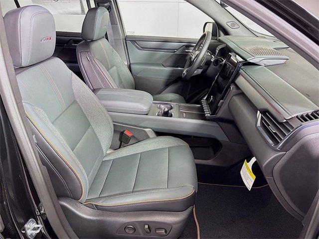 2025 GMC Acadia Vehicle Photo in PUYALLUP, WA 98371-4149