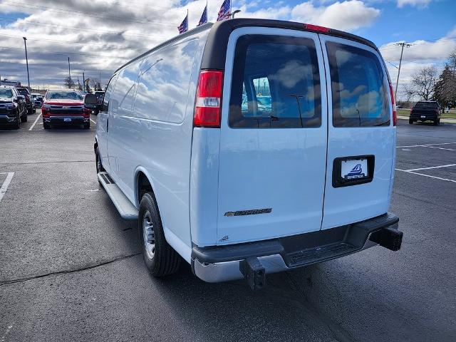 2023 Chevrolet Express Cargo 2500 Vehicle Photo in GREEN BAY, WI 54304-5303